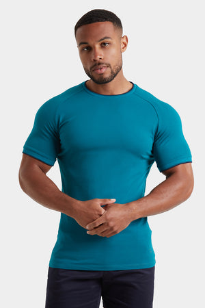 Tipped T-shirt in Peacock - TAILORED ATHLETE - USA