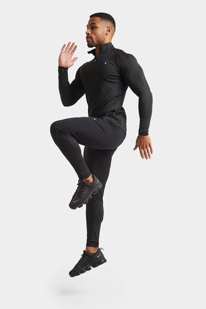 Training Joggers in Black - TAILORED ATHLETE - USA