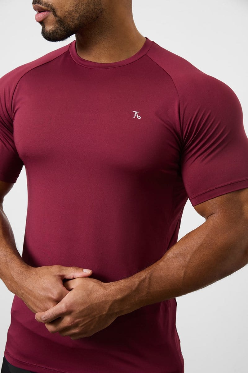 Training Top in Burgundy - TAILORED ATHLETE - USA