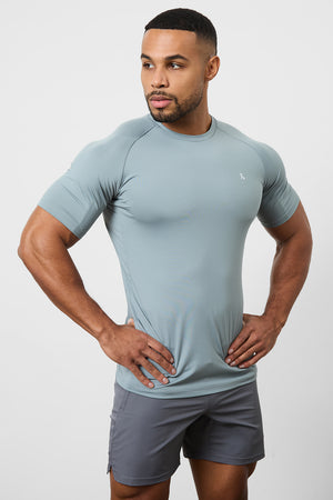 Training Top in Kale - TAILORED ATHLETE - USA