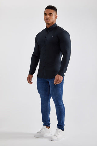 Athletic Fit Signature Shirt in Black