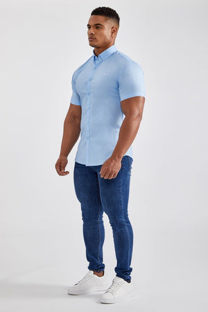 Essential Signature Shirt (SS) in Light Blue - TAILORED ATHLETE - USA