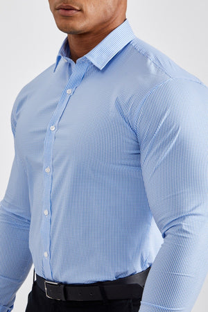 Essential Business Shirt in Checked Light Blue - TAILORED ATHLETE - USA