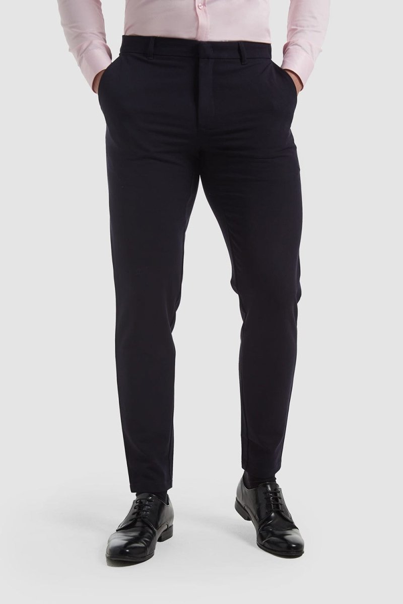 Athletic Fit vs Classic Fit Pants - Which Is Better and Why? Athletic Fit vs Classic Fit Pants - Which Is Better and Why?